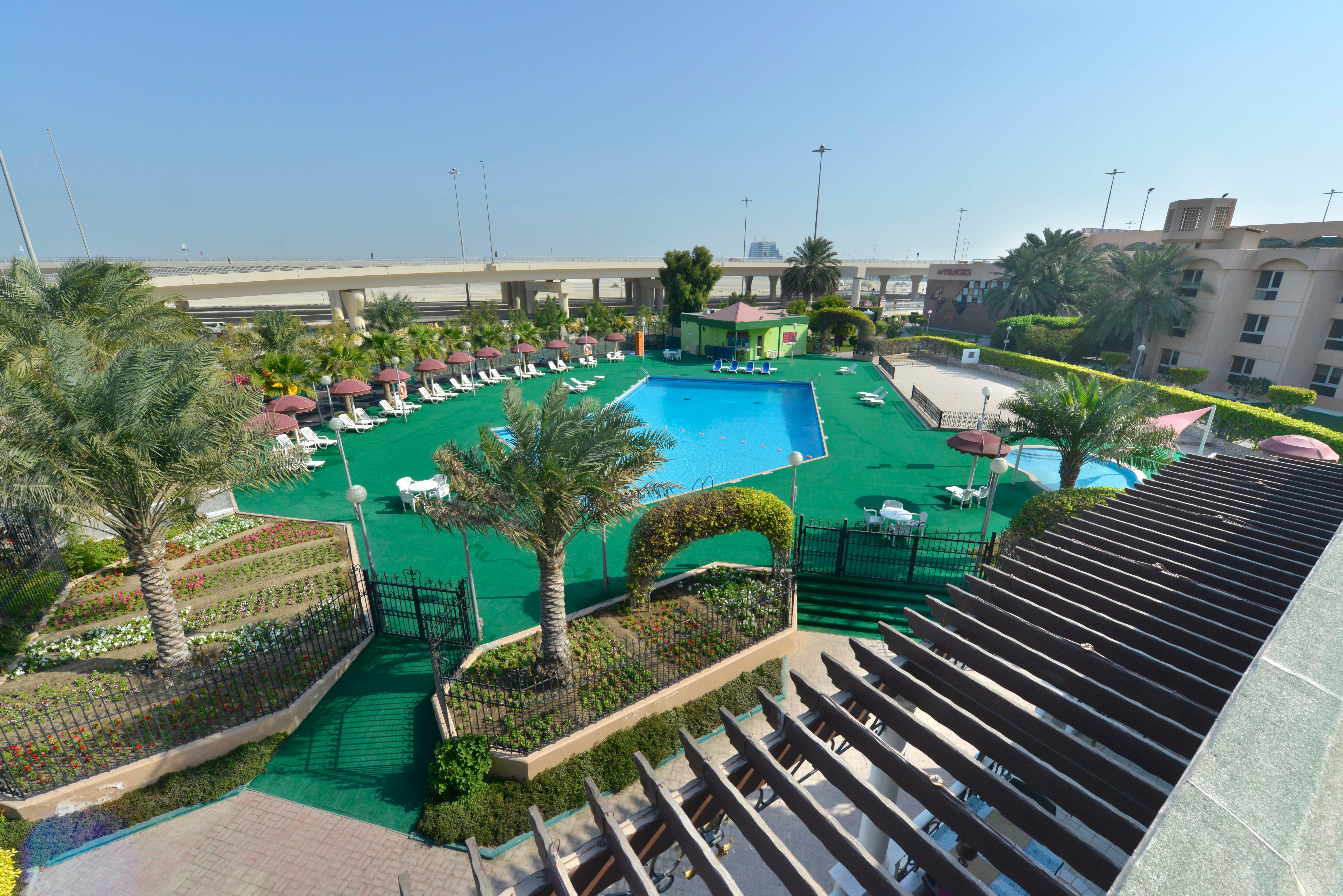 Crowne Plaza Bahrain, An Ihg Hotel Al-Manamah Bagian luar foto